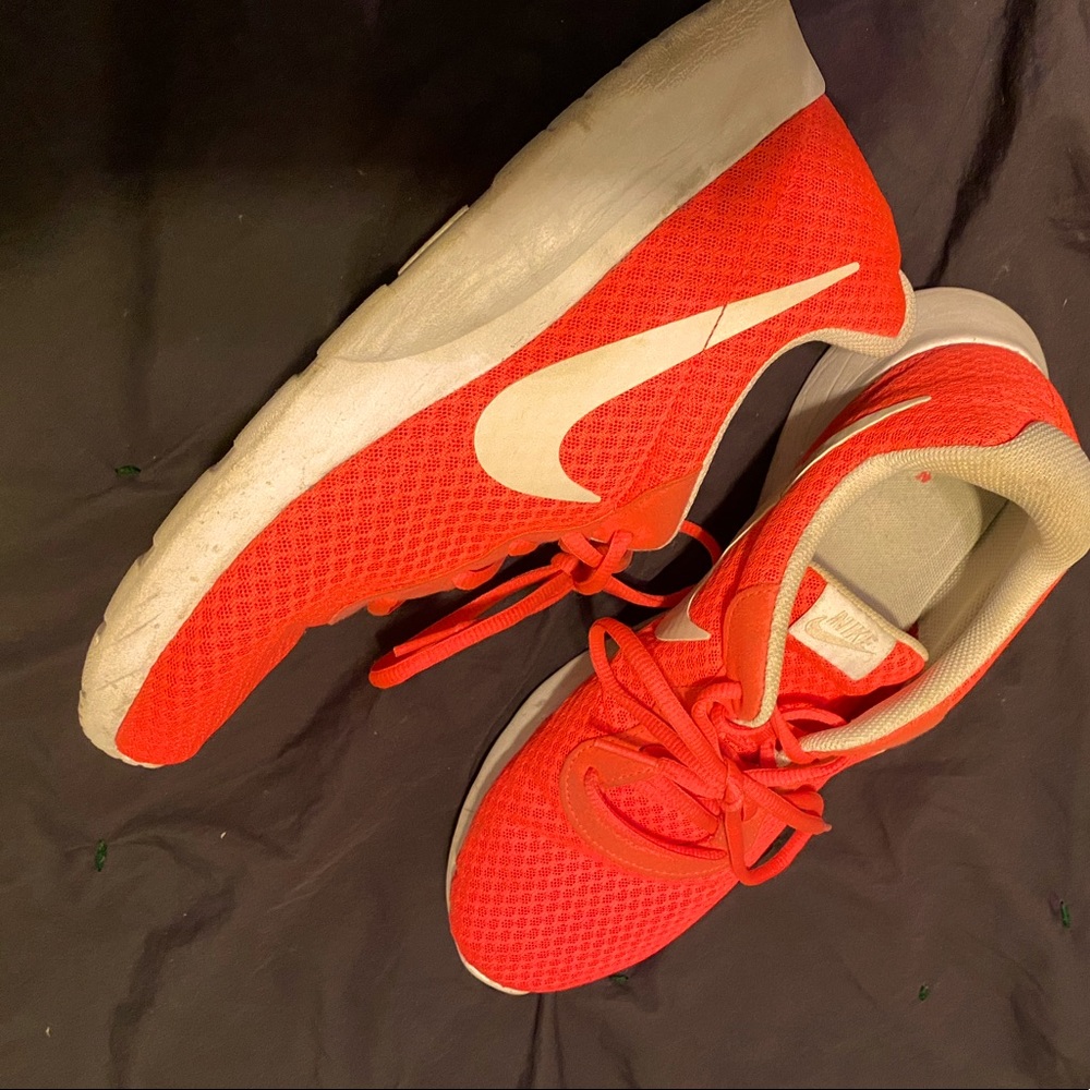 Womens Nikes